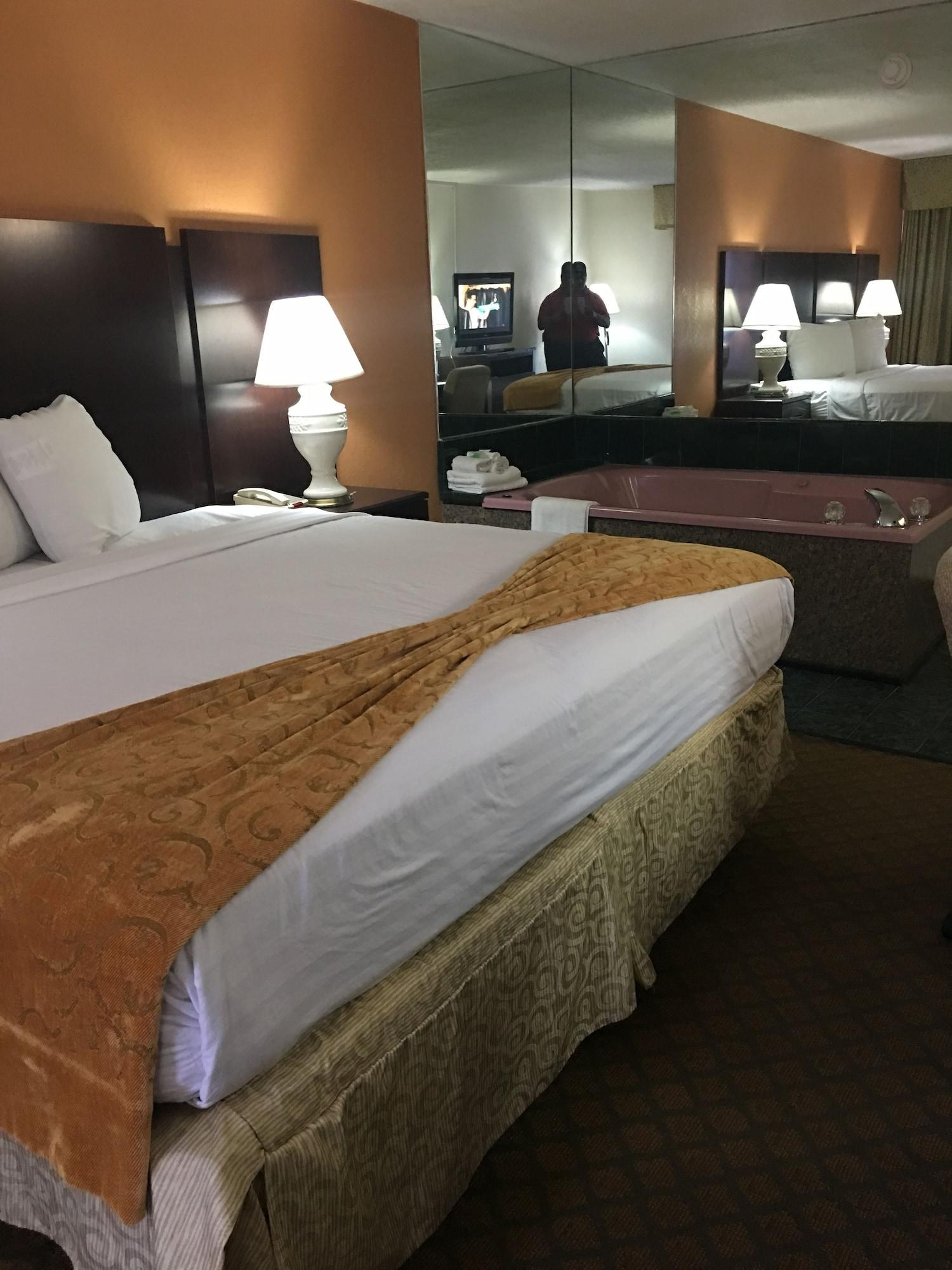 A Victory Inn - West Dearborn Dearborn Heights Екстериор снимка