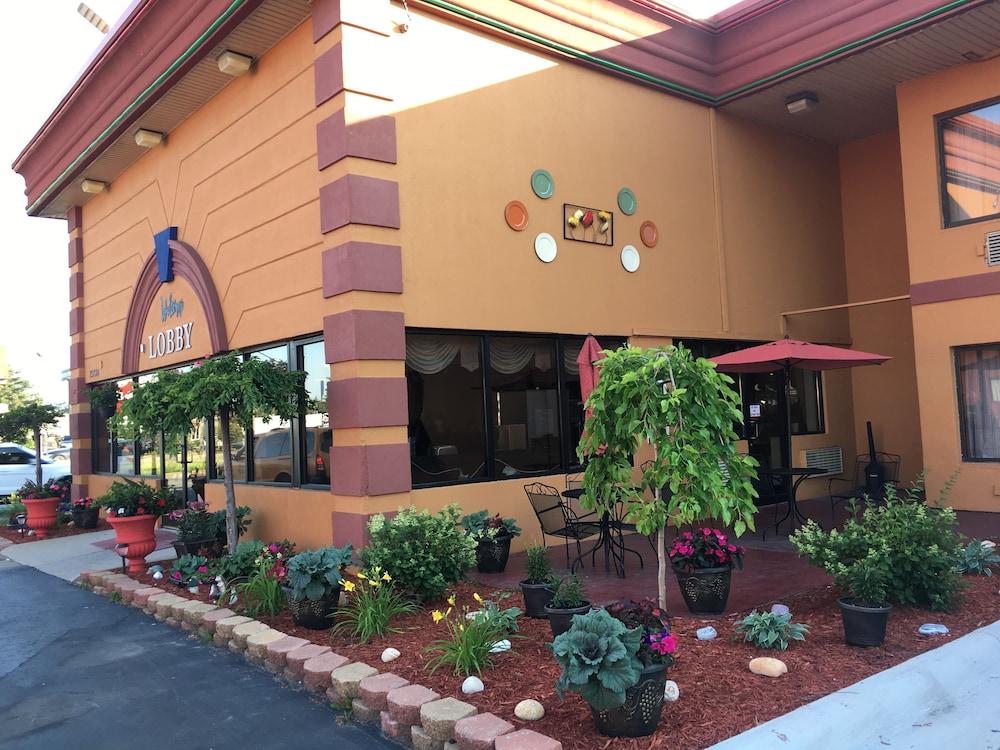 A Victory Inn - West Dearborn Dearborn Heights Екстериор снимка