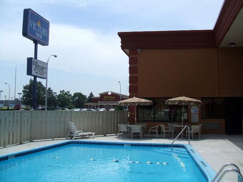 A Victory Inn - West Dearborn Dearborn Heights Екстериор снимка
